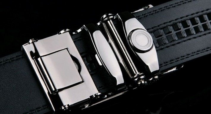 ビジネスベルト メンズ 本革 レザー GENUINE LEATHER ベルト メンズ サイズ調整可能 7992060 ブラック 139cm 新品 1円 スタートの画像3
