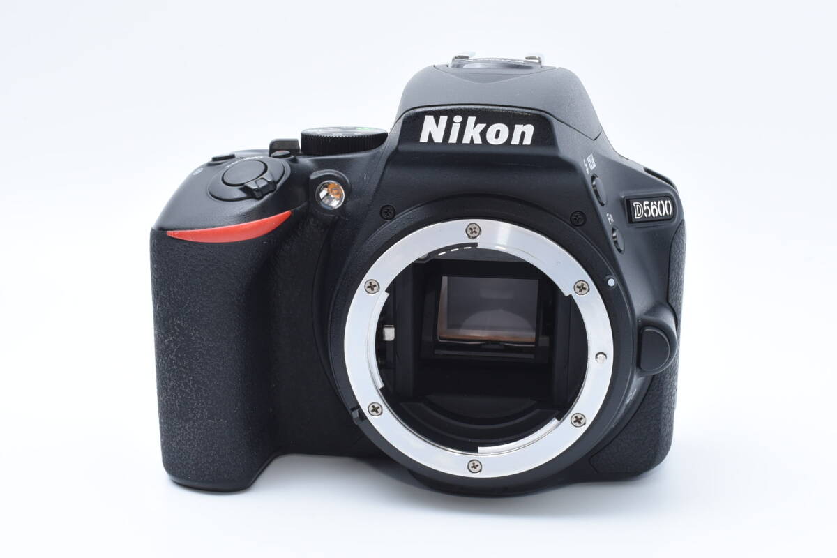 ★1円出品★ ニコン Nikon D5600 ダブルレンズセットの画像2