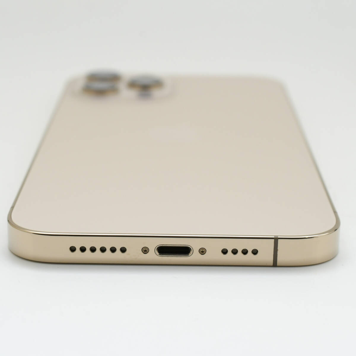 美品 Apple iPhone12 Pro Max 256GB Gold A2410 MGD13J/A バッテリ82% ■SIMフリー(23830)の画像4