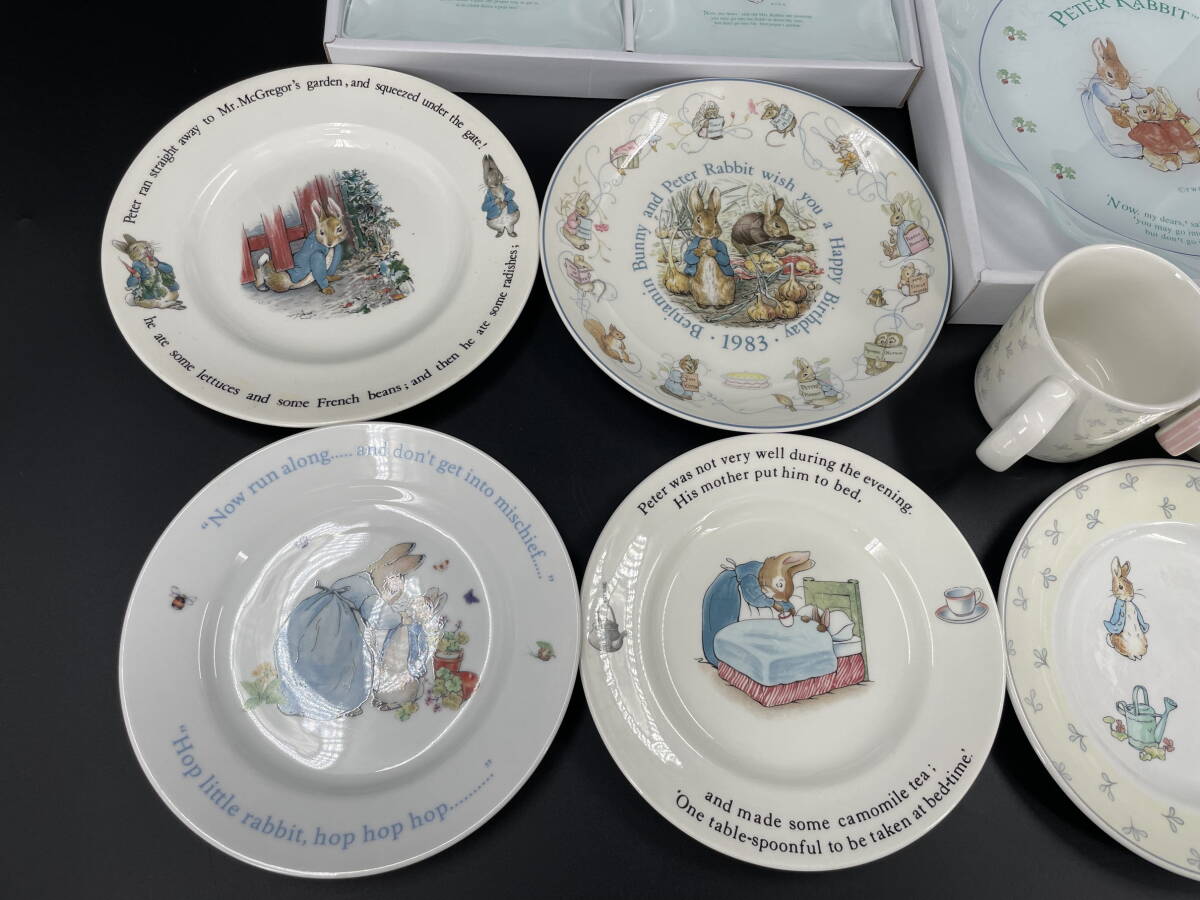 □M200 ★PETER RABBIT ピーターラビット WEDGEWOOD ウェッジウッド 食器 お皿 プレート マグカップ トートバッグなど おまとめ_画像4