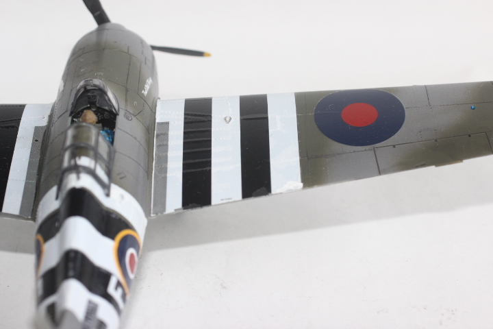 塗装済・完成品４８分の１タミヤ グラマンMARTLET Mk.5 イギリス海軍第８４６飛行隊_画像6