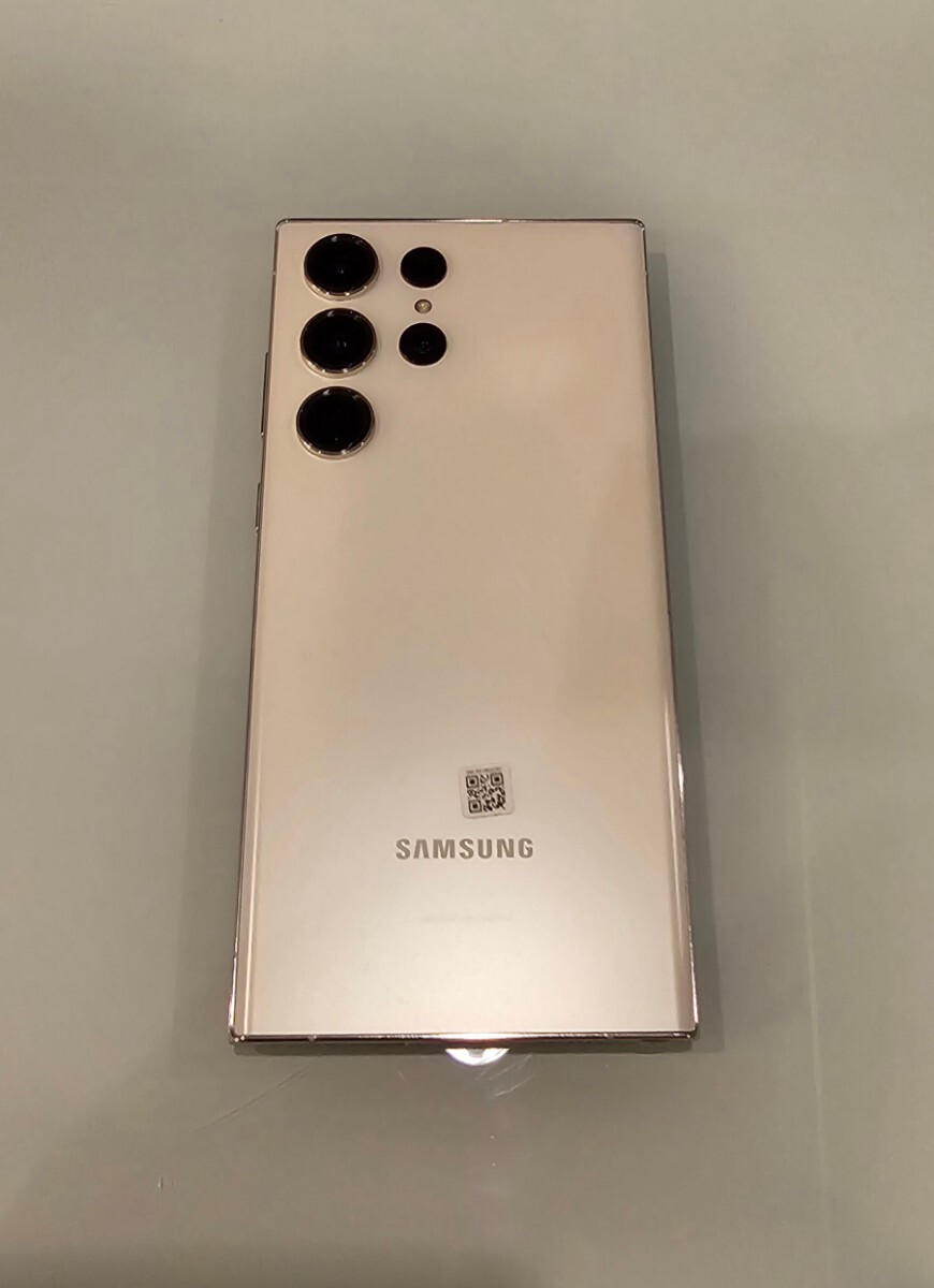超美品Galaxy S23 Ultra 1TB クリーム 本体 Samsungオンライン一括購入 SIMフリー ケース付 送料無料_画像1