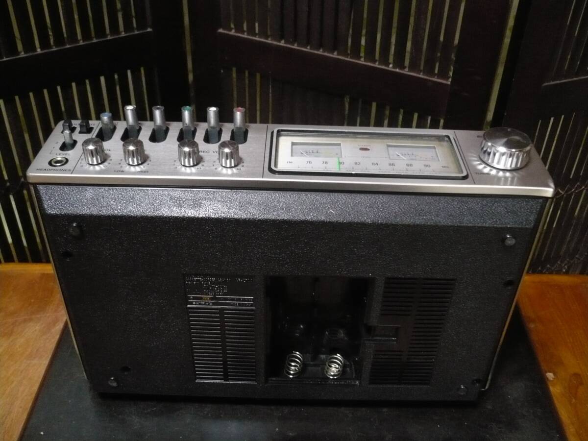 古典ラジカセ SONY CF-2700D ( 1976年製 ￥64.800) Hi-Fi音質 中古動作品 の画像8