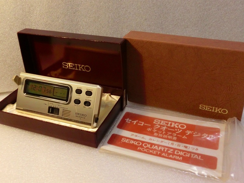 ■絶版・稼働OK■ 昭和レトロ デジタル時計 ポケットアラーム 希少色 シルバー⑫ SEIKO コレクション 処分 貴重の画像2