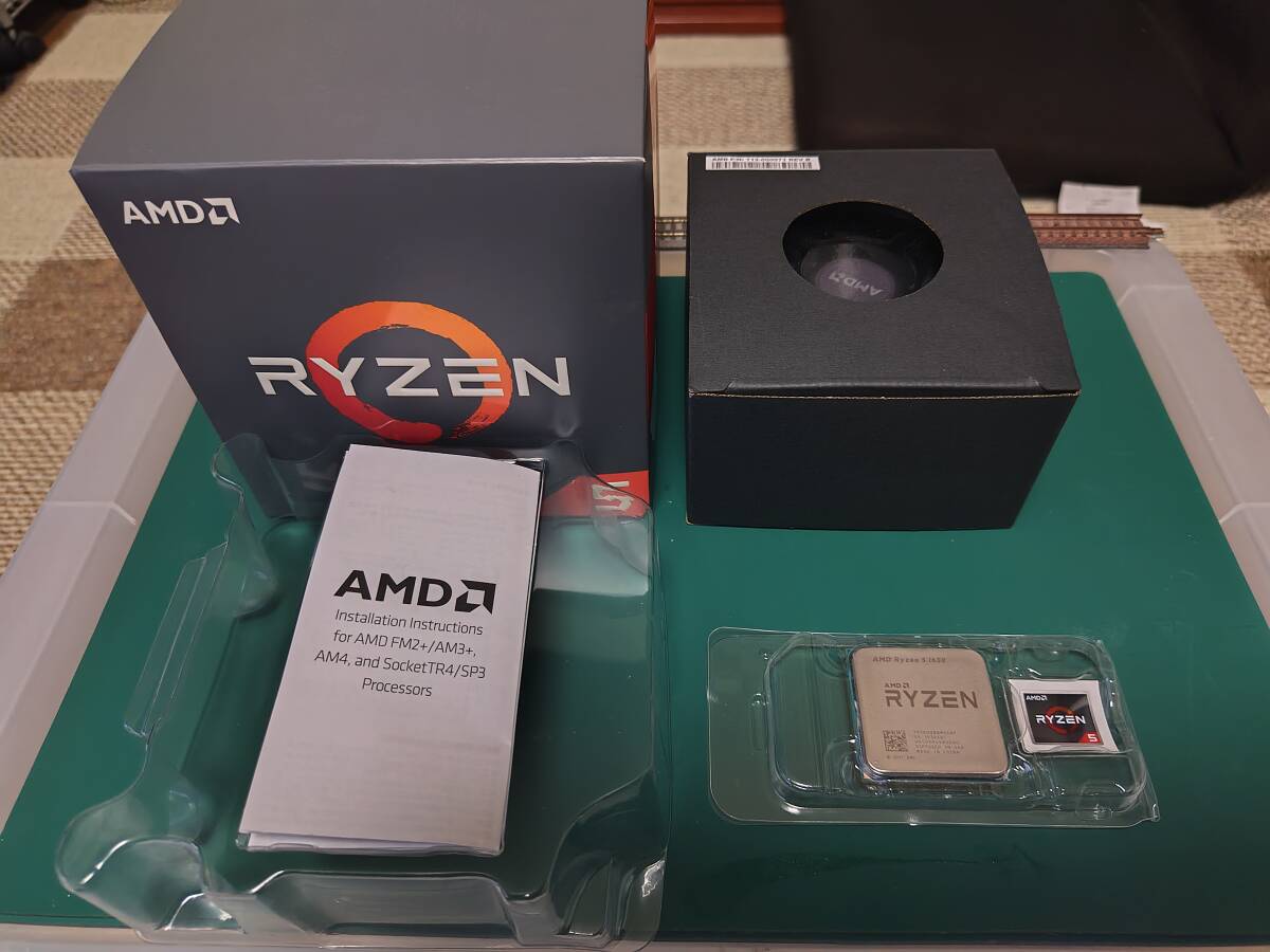 AMD Ryzen 5 1600AF BOX (Pinnacle Ridge/6C12T/Socket AM4) 中古 未使用純正CPUクーラーとおまけCPUクーラー付きの画像5