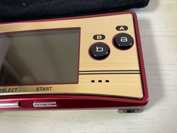 美品 任天堂 ゲームボーイミクロ ファミコンバージョン ファミコンVer 本体 ソフト袋充電器付き 動作確認済の画像4