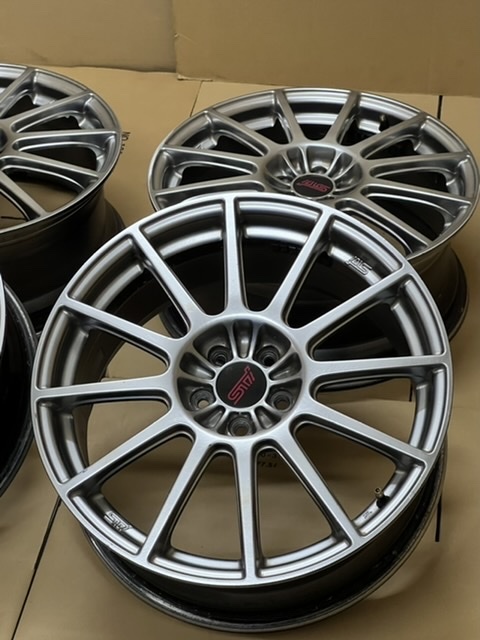 中古ホイール４本セット SUBARU STI 18×7.5JJ+55 PCD100 SUBARU 中古ホイール４本セット SUBARU STI 18×7.5JJ+55 PCD100 SUBARUの画像10