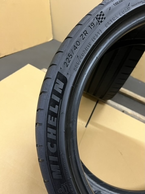 中古タイヤ2本セット MICHELIN PILOT SPORT 4 S 225/40/19 2022年製 中古タイヤ2本セットMICHELIN PILOT SPORT 4 S 225/40/19 2022年製の画像7