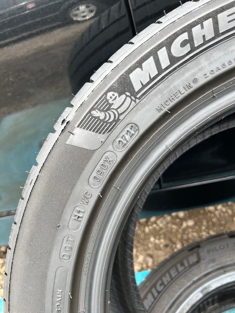 中古タイヤ2本セット MICHELIN PILOT SPORT 205/55/16 2022年製(ほぼ新品のタイヤの画像8