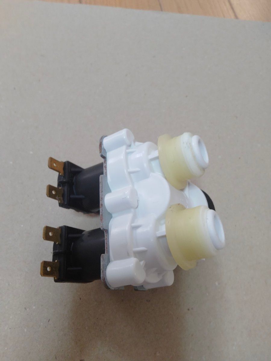日立 洗濯機用給水弁 BW-8GV-030|Yahoo!フリマ(旧PayPayフリマ) 日立 洗濯機用給水弁 BW-8GV-030|Yahoo!フリマ(旧PayPayフリマ)