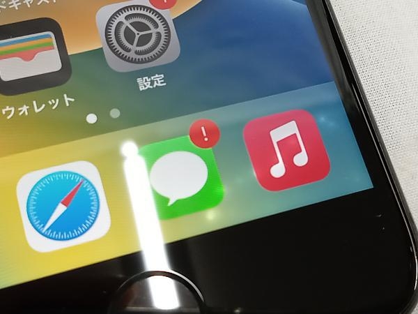 ジャンク SoftBank iPhone SE 第2世代 64GB MHGP3J/Aの画像7