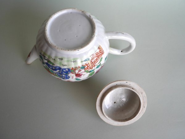 中国　清朝　粉彩　ティーポット　Chinese Export Famille Rose Tea Pot with Lid Yongzeng Period_画像7