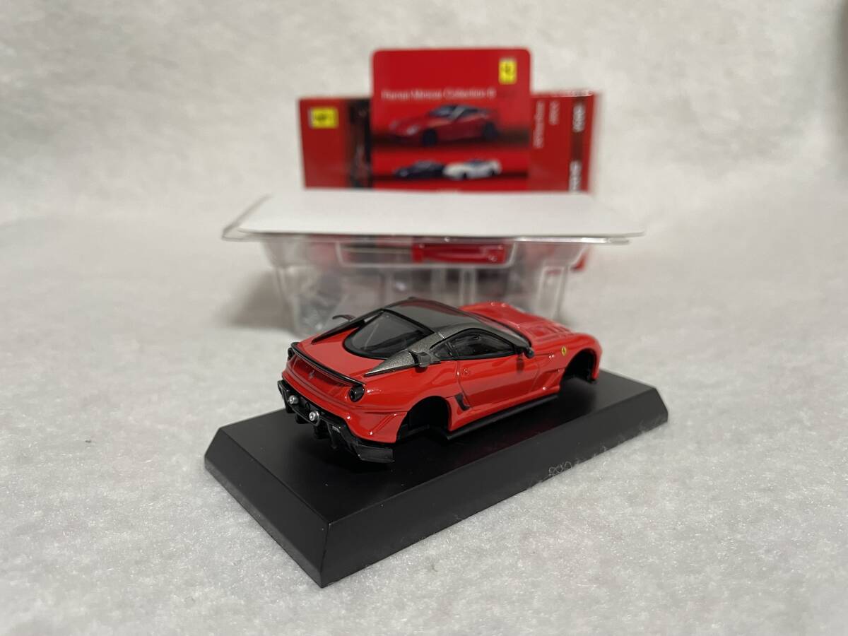  Kyosho 1/64 Ferrari 8 NEO 599XX (. красный )