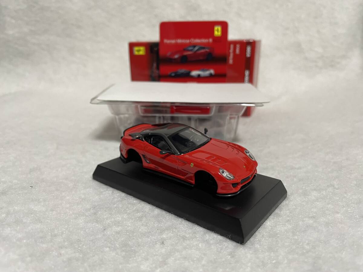  Kyosho 1/64 Ferrari 8 NEO 599XX (. красный )