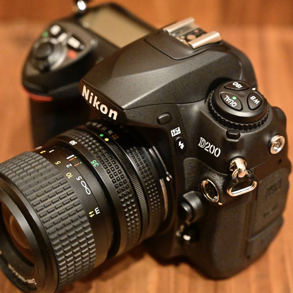 【動作未確認】Nikon D200 本体＋レンズのみ