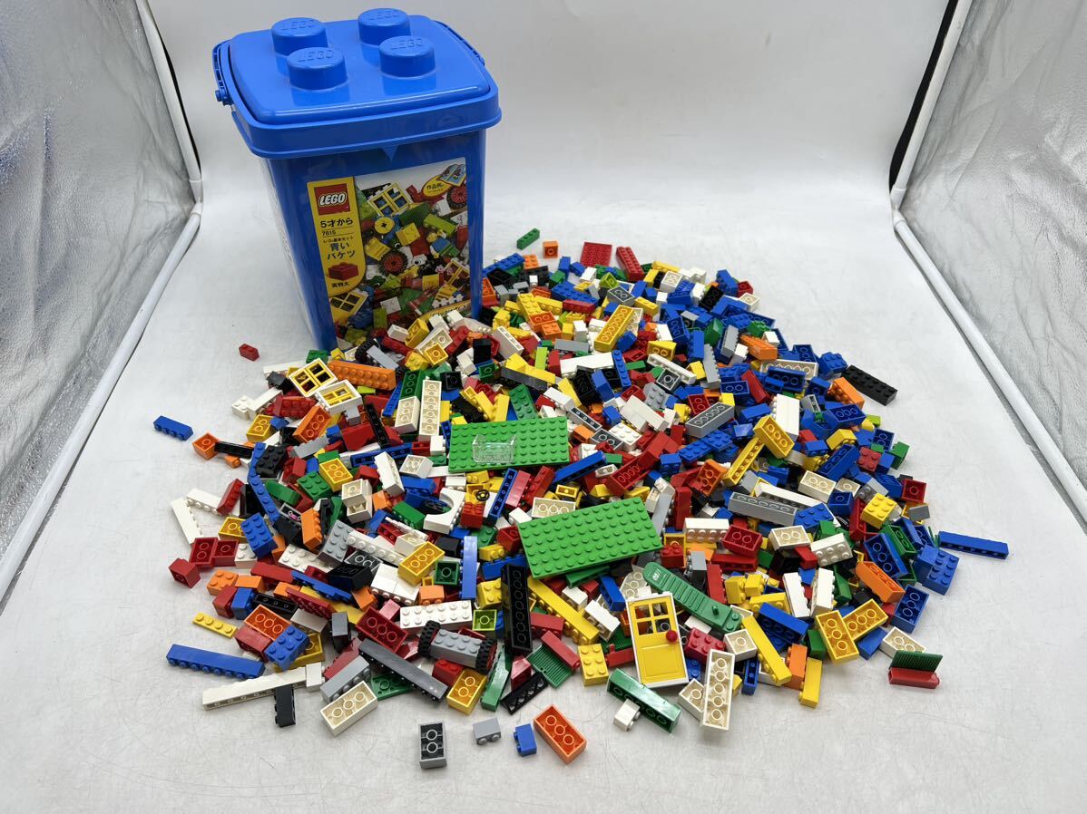 【1円スタート】LEGO 青いバケツ 7615 基本セット 約1.1kgまとめて パーツ 部品 レゴブロック DM0404Nの画像1