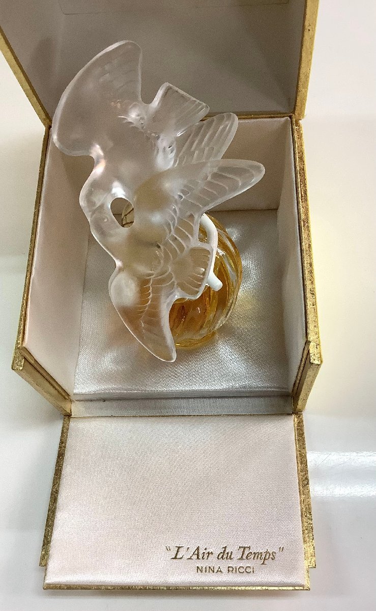 Nina Ricci　ニナ・リッチ　レールデュタン ラリック パルファム ガラス製 二羽鳩 　香水　未使用品　中古品　札幌発_画像4