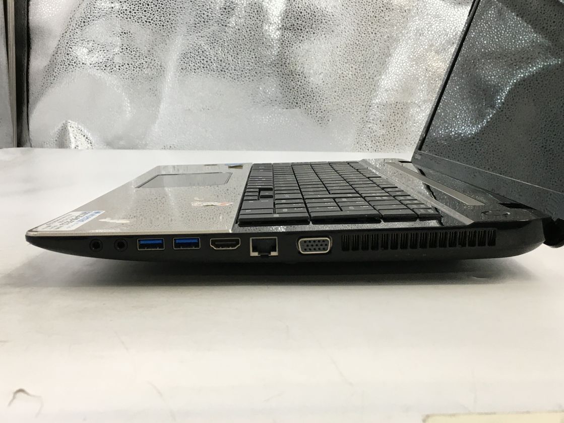 TOSHIBA/ノート/HDD 750GB/第4世代Core i7/メモリ8GB/WEBカメラ有/OS無-240403000897870_側面（右）M