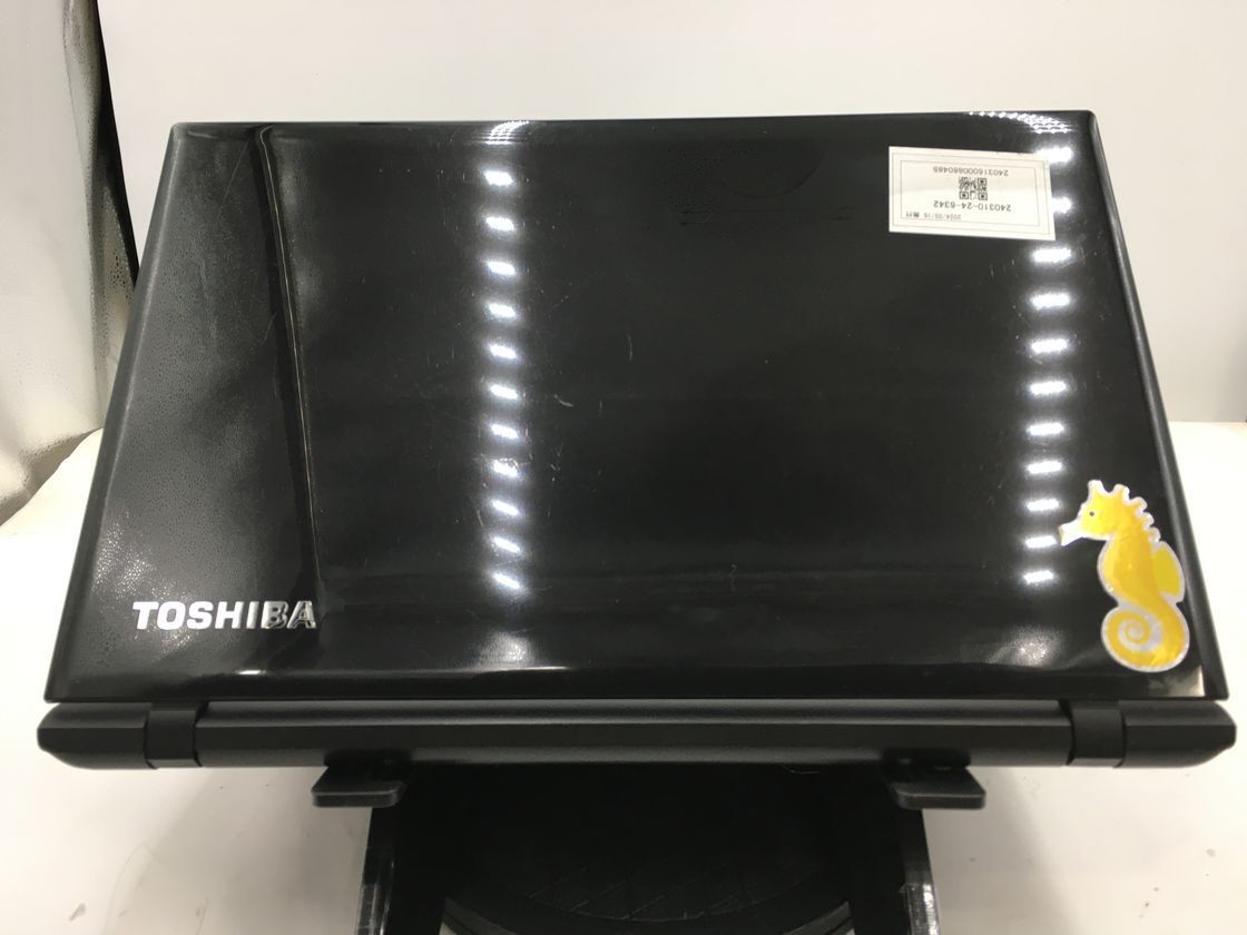 TOSHIBA/ノート/第5世代Core i7/メモリ8GB/WEBカメラ無/OS無/Intel Corporation HD Graphics 5500 32MB/ドライブDVD-R-240316000860485_天板　M