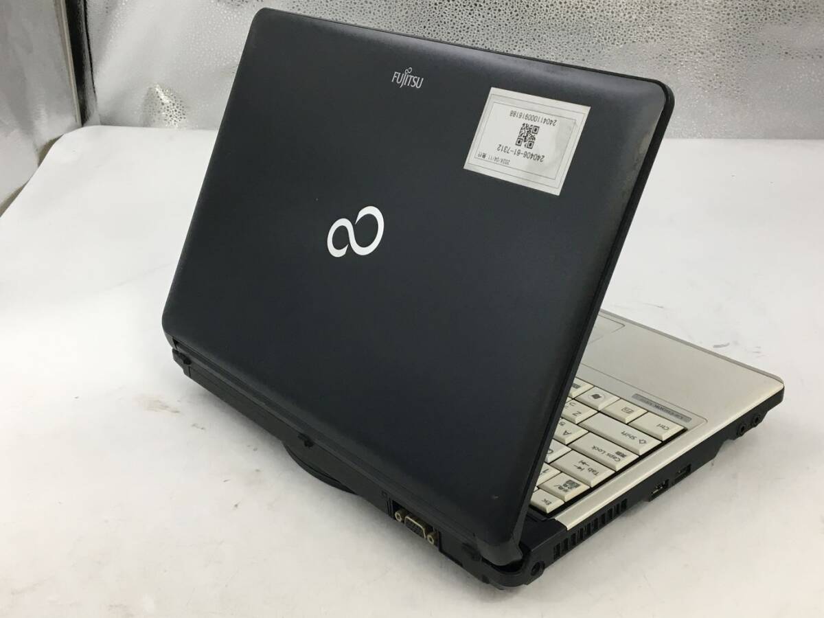 FUJITSU/ノート/HDD 250GB/第2世代Core i5/メモリ2GB/WEBカメラ無/OS無-240411000916188_天板　M