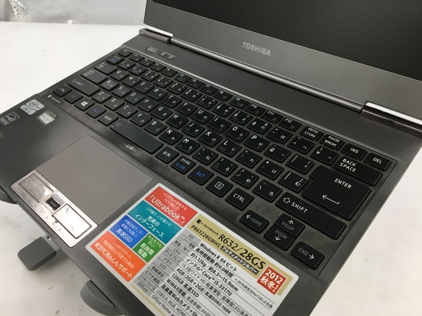 TOSHIBA/ノート/SSD 128GB/第3世代Core i5/メモリ2GB/2GB/WEBカメラ有/OS無-240409000908564_キーボード接写１