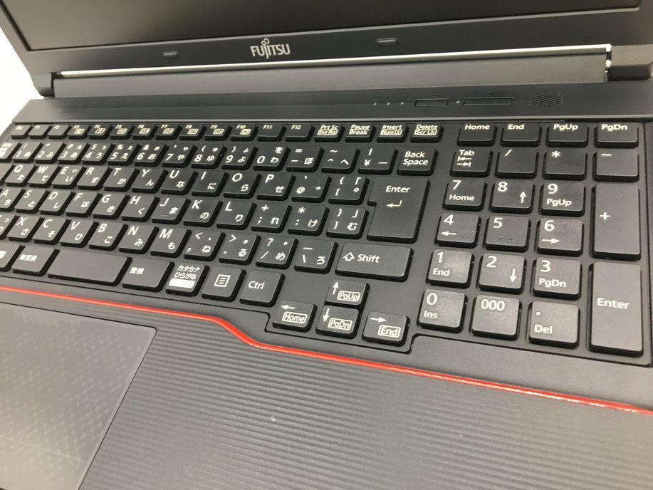 FUJITSU/ノート/HDD 320GB/第3世代Core i5/メモリ4GB/4GB/WEBカメラ無/OS無-240311000846617_キーボード接写１