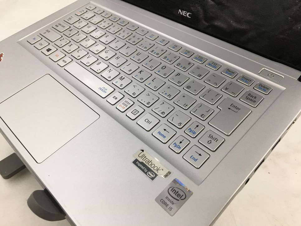 NEC/ノート/SSD 128GB/第4世代Core i5/メモリ4GB/WEBカメラ有/OS無-240416000923823_キーボード接写１