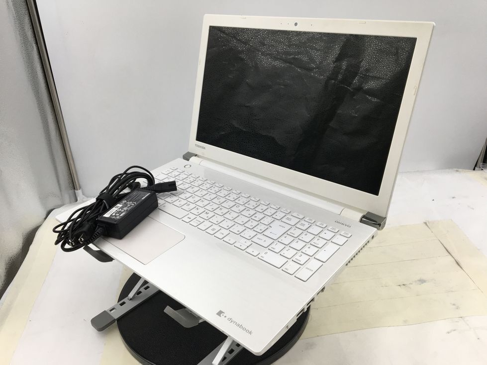 TOSHIBA/ノート/HDD 1000GB/第3世代Celeron/メモリ4GB/WEBカメラ有/OS無/Intel Corporation HD Graphics 510 32MB-240228000823604_正面 M