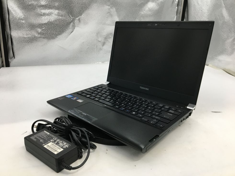 TOSHIBA/ノート/HDD 640GB/第2世代Core i5/メモリ4GB/4GB/WEBカメラ有/OS無-240416000923783_正面 M