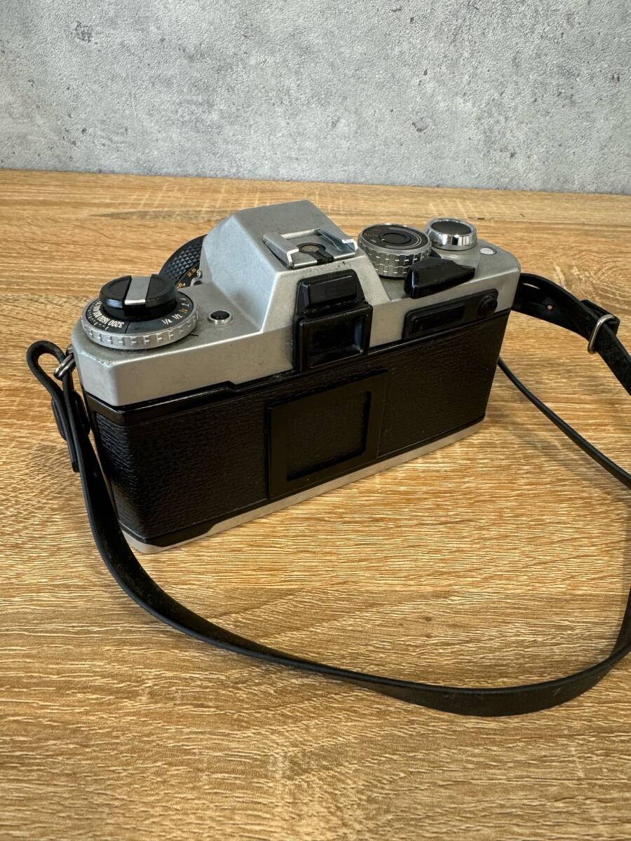 ★H＃3049 YASHICA FRⅡ フィルムカメラ 部品取りに ♪の画像4