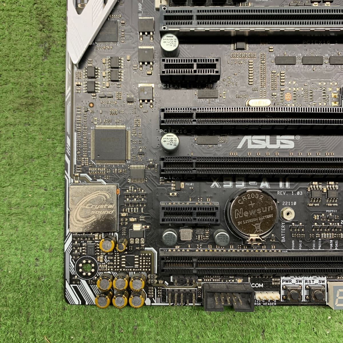 MG4-30 激安 マザーボード ASUS X99-A II LGA2011-3 通電確認済み ジャンクの画像2