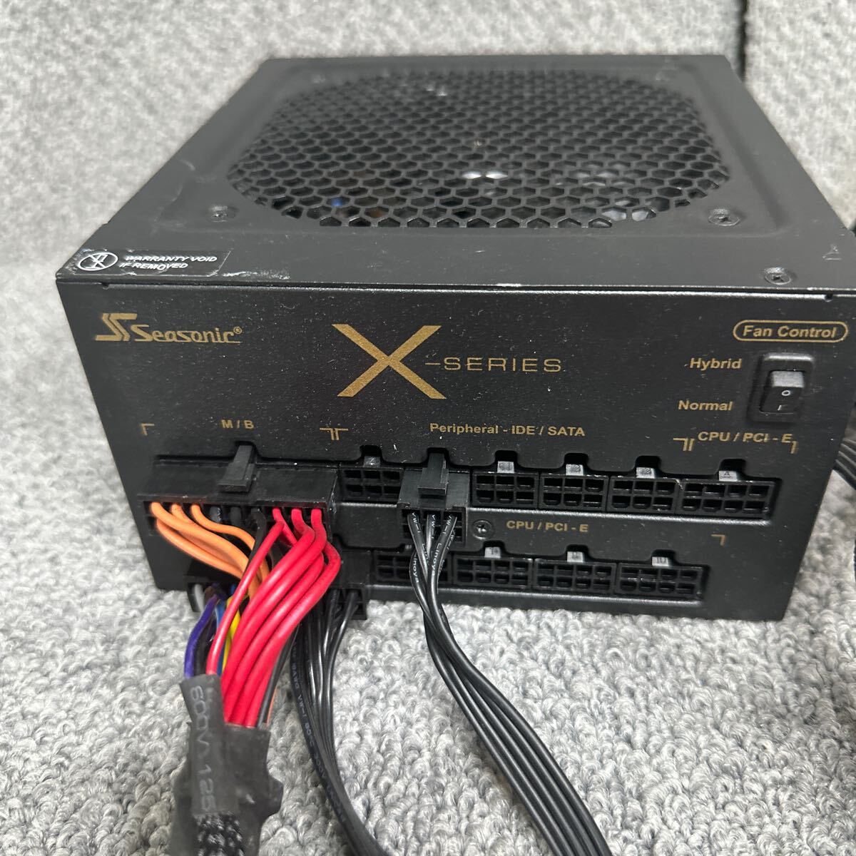 GK super-discount BOX-264 PC power supply BOX Seasonic X-SERIES SS-750KM3 Active PFC F3 X-750 750W 80PLUS GOLD power supply unit voltage has confirmed secondhand goods 