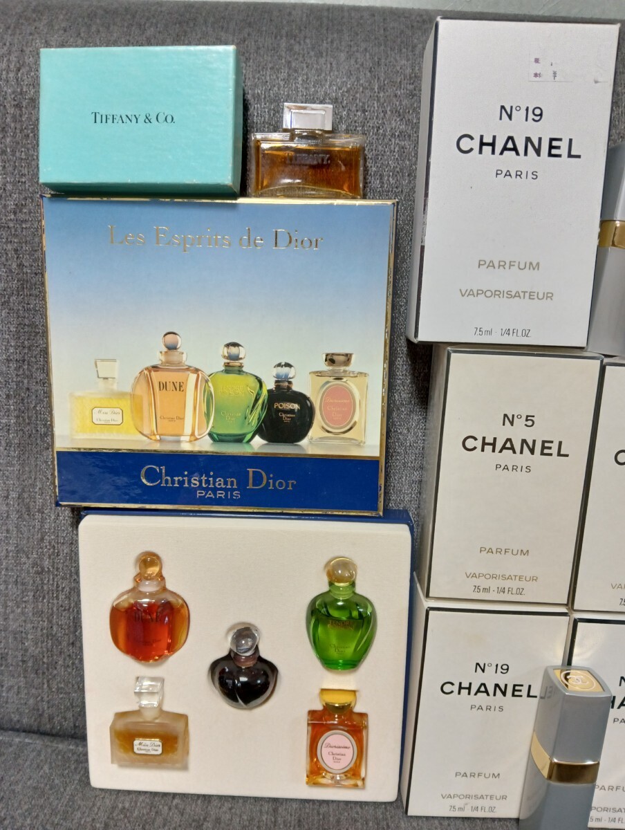 香水 化粧品 石鹸 まとめて 62点 Dior CHANEL HERMES シャネル ディオール エルメス コスメ ジバンシー 1円〜 約6キロ の画像2