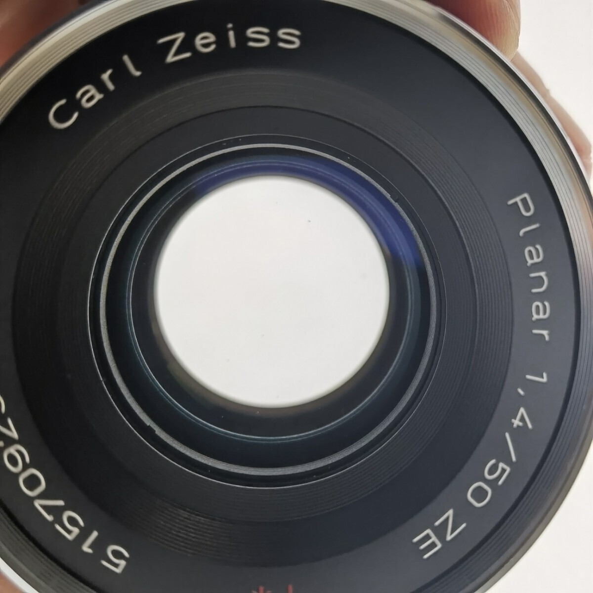 COSINA（コシナ） Carl Zeiss (カールツァイス) Planar T* 50mm F1.4 ZE（キヤノンEF用）