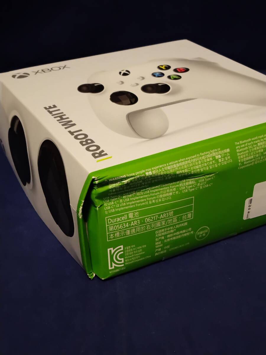 【未開封】 Xbox ワイヤレス コントローラー ロボットホワイト Xbox Series X|S、Xbox One、Windows 10/11 PC、Android、iOSの画像3