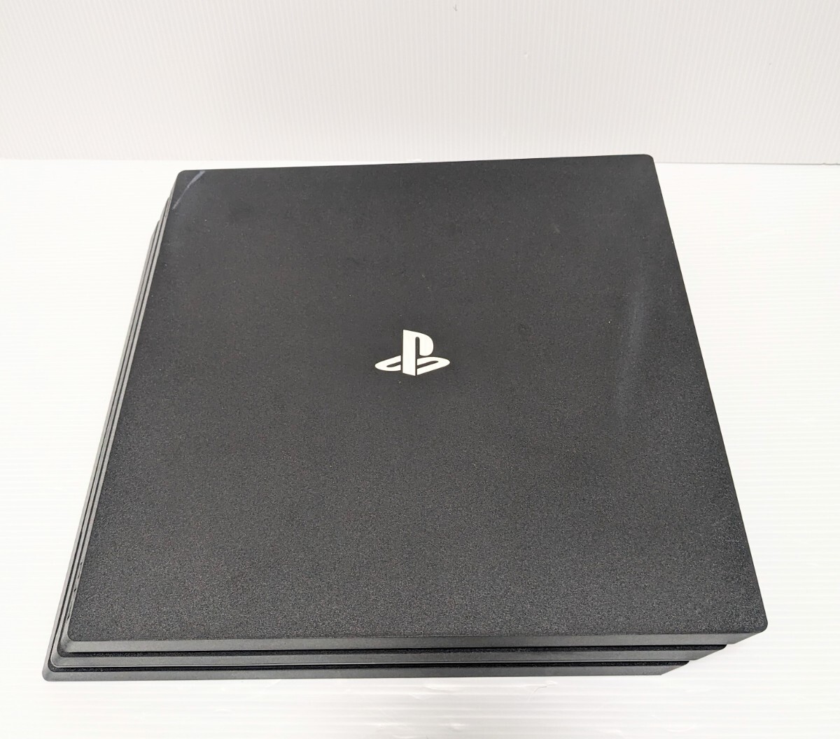 ★SONY PS4 pro本体 CUH-7100Bブラック【1TB】FW10.71 動作良好 　プレイステーション4 PlayStation4 プロ ソニー★_画像2