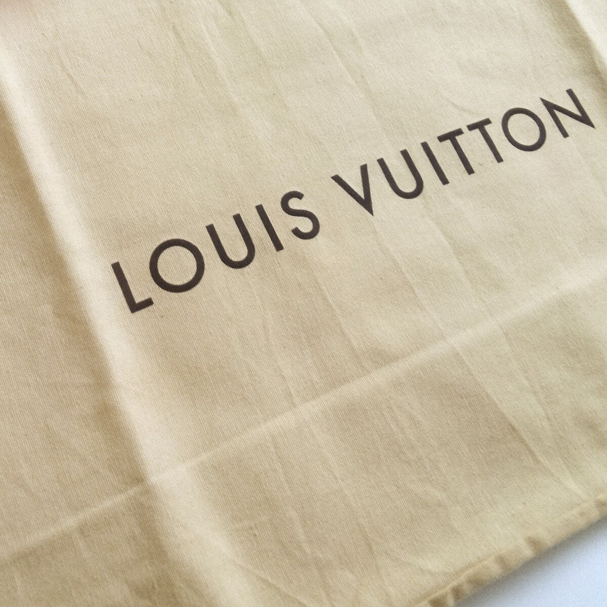 〔ルイヴィトン〕58×50×15cm バッグ保存袋 巾着袋 布袋 保管袋 LOUIS VUITTON 正規品 マチあり 大きめ （0086)の画像4