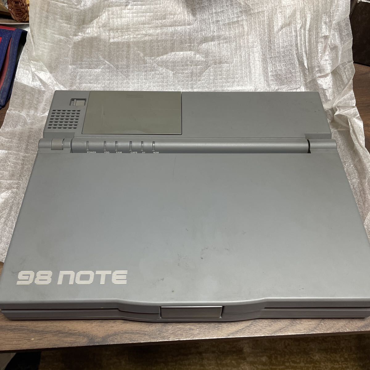 【動作未確認】箱付き NEC パーソナルコンピュータ PC-9800シリーズ PC-9801n 98NOTE_画像2