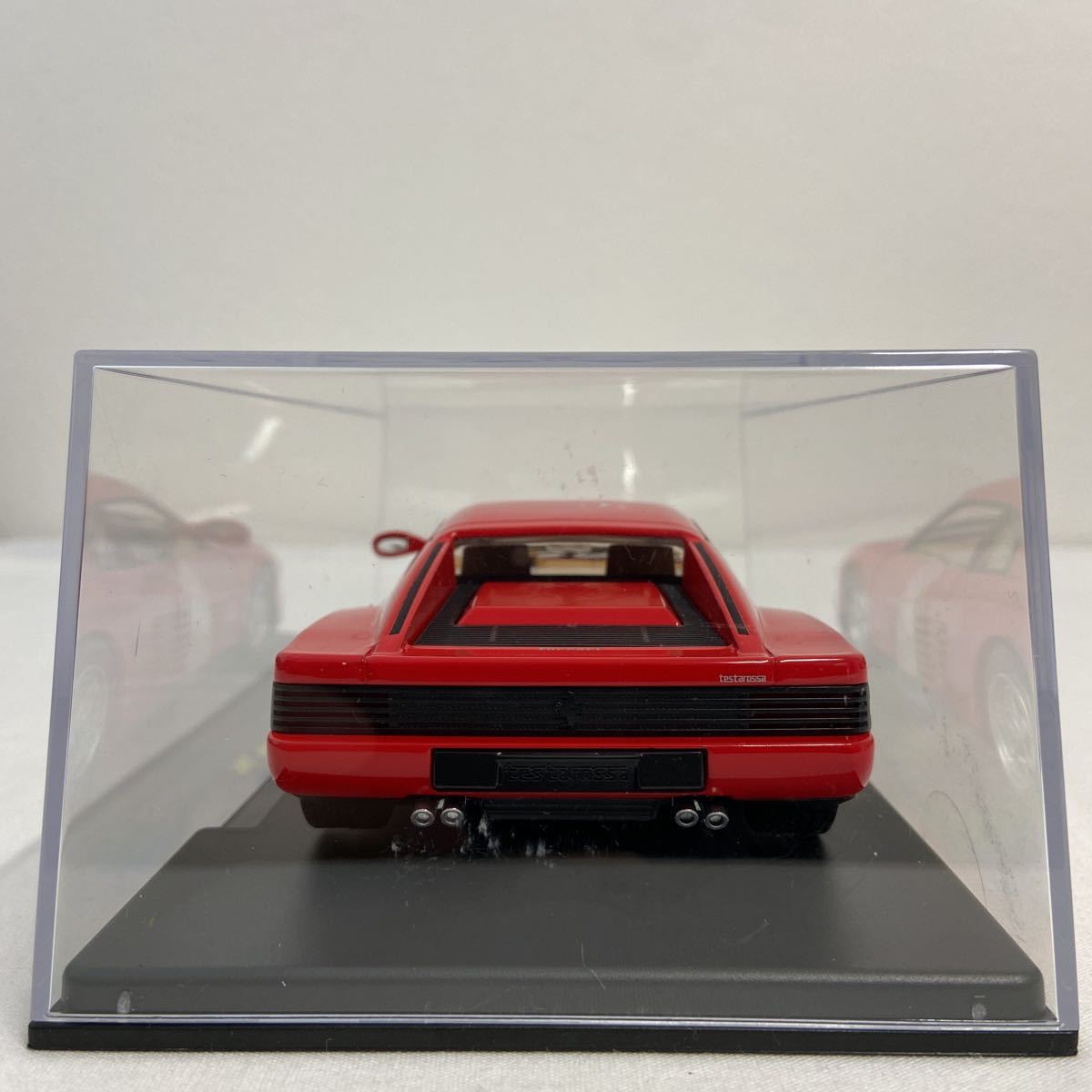 デアゴスティーニ レ・グランディ・フェラーリコレクション 1/24 FERRARI TESTAROSSA 1984年 Red テスタロッサ 完成品 ミニカー モデルカー_画像5