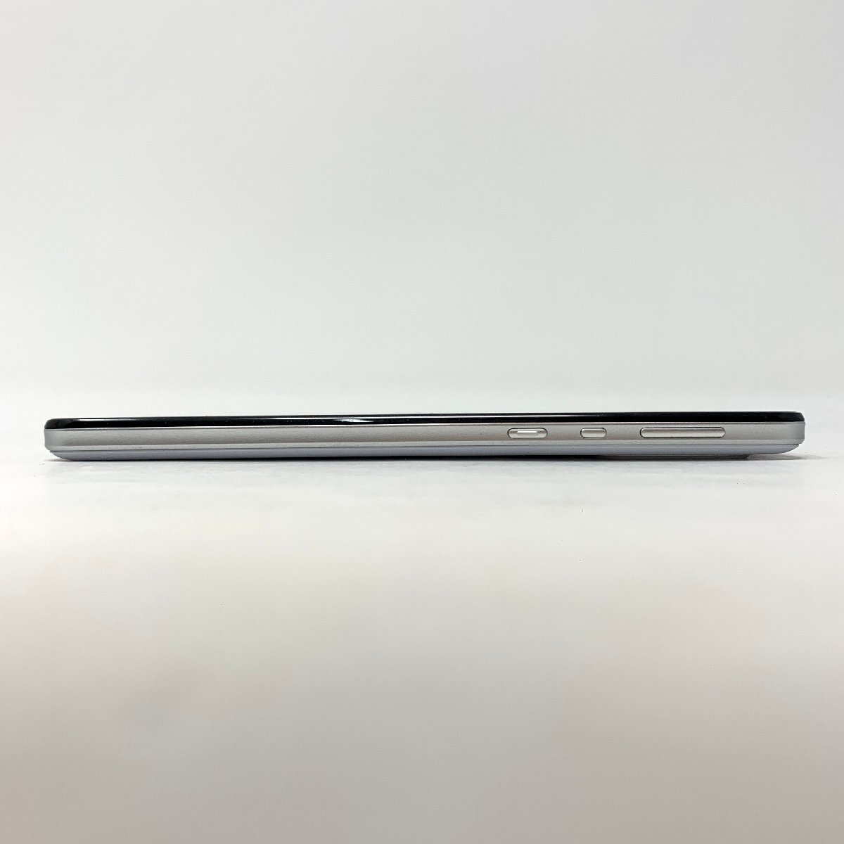 【中古】AQUOS zero 5G basic DX (au SHG02)/128GB/ホワイト/8577の画像4