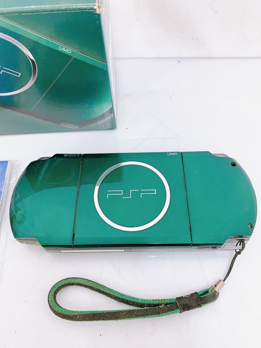 4SA040 SONY プレイステーションポータブル PSP-3000 スピリティッドグリーン 中古 現状品_画像2