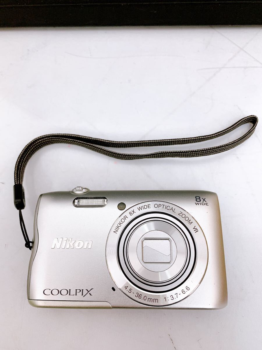 4SC120 Nikon COOLPIX A300 コンパクトデジタルカメラ 中古 動作未確認現状品_画像1
