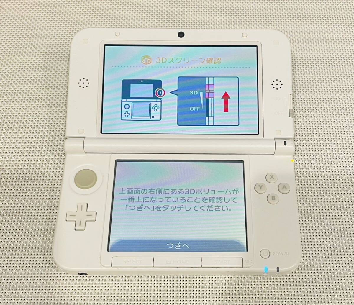 ニンテンドー3DSLL ホワイト 本体動作品　送料無料　付属品付き　任天堂 Nintendo 