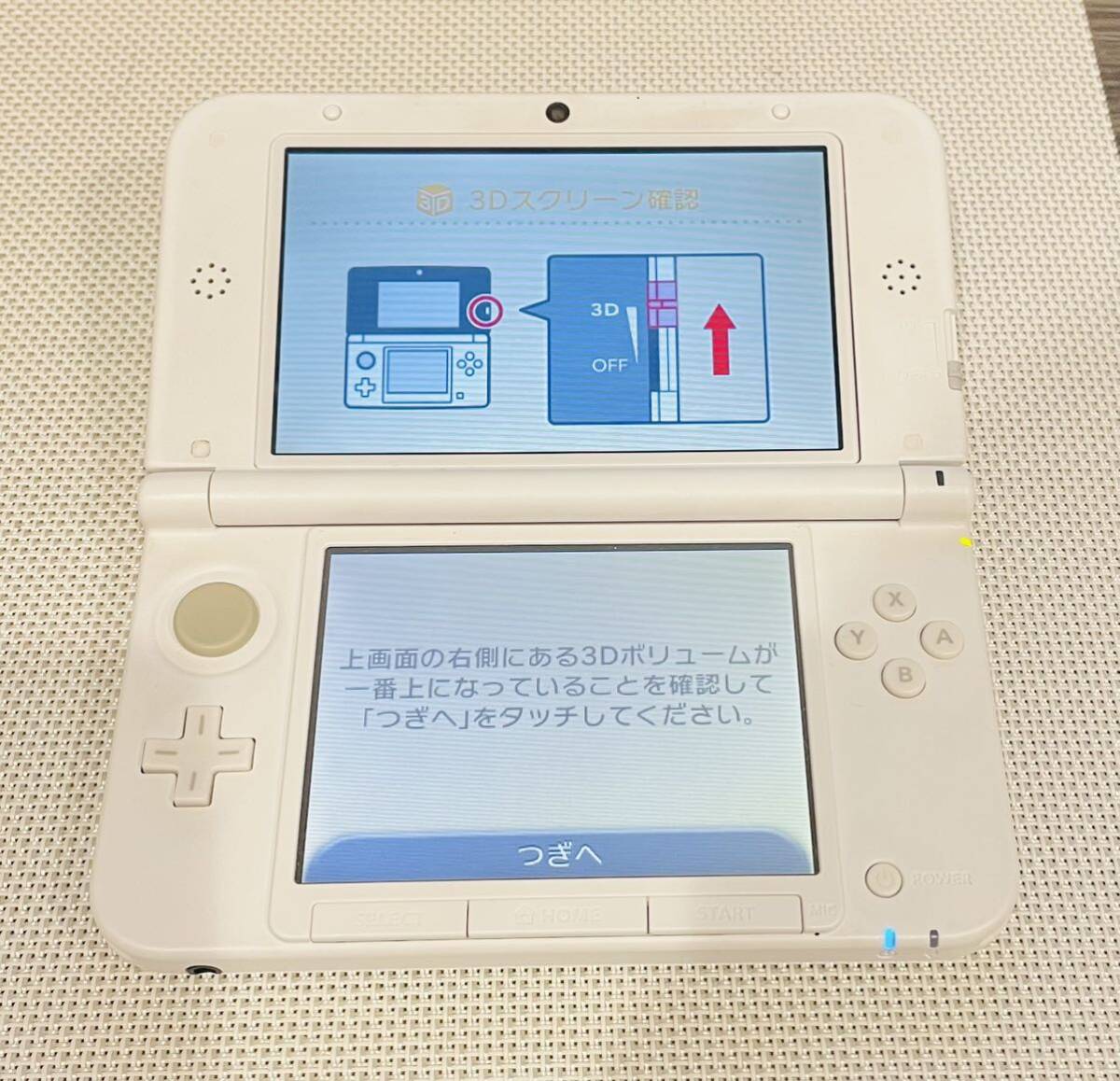 ニンテンドー3DSLL ホワイト　本体動作品　送料無料　付属品付き　Nintendo 任天堂 