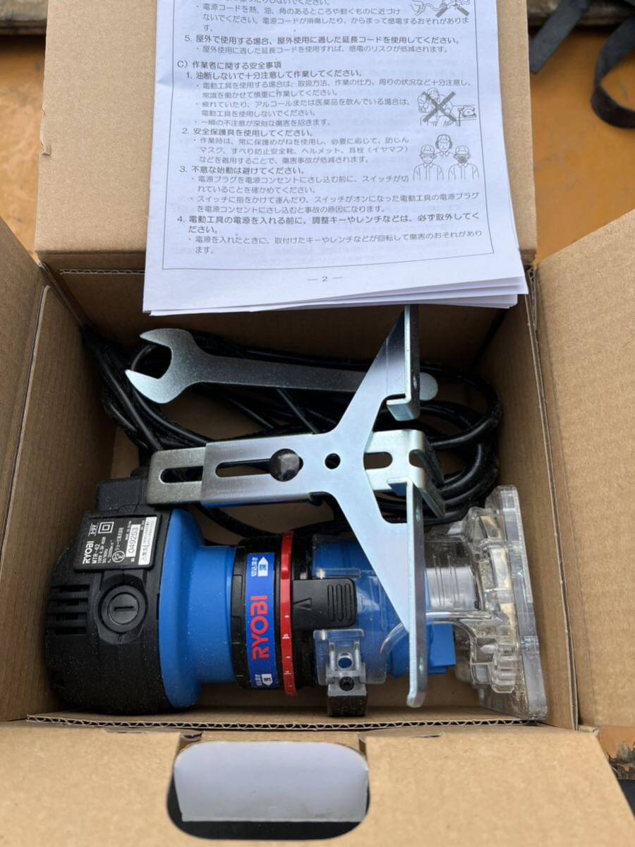 RYOBI 電動トリマ MTR-42 二重絶縁 中古品の画像3