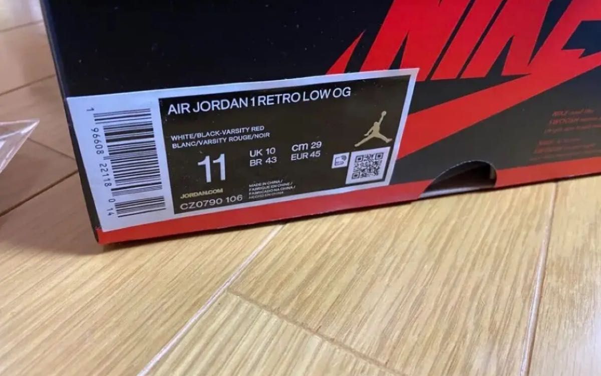 Air Jordan 1 Retro Low OG "Black Toe" NIKE ナイキ　ツマクロ　ブラック トゥ