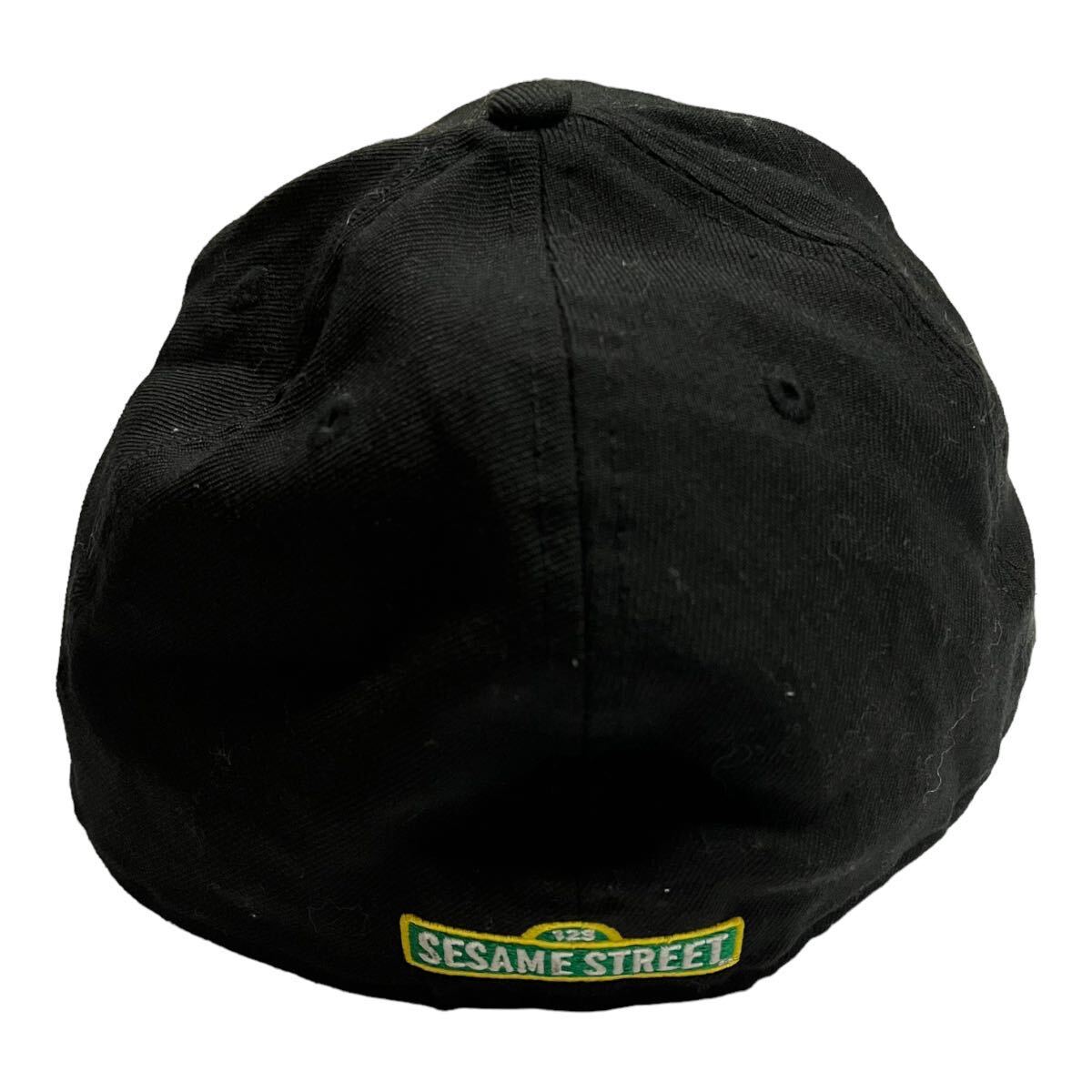 NEW ERA ニューエラ セサミストリート ベースボールキャップ 帽子 ブラック ロゴ刺繍 エルモ 7 5/8_画像4