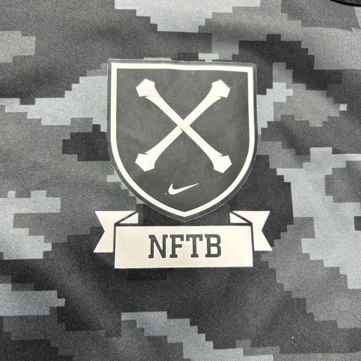 NIKE ナイキ 半袖 サッカーウェア NFTB Tシャツ ブラック カモフラ M_画像5