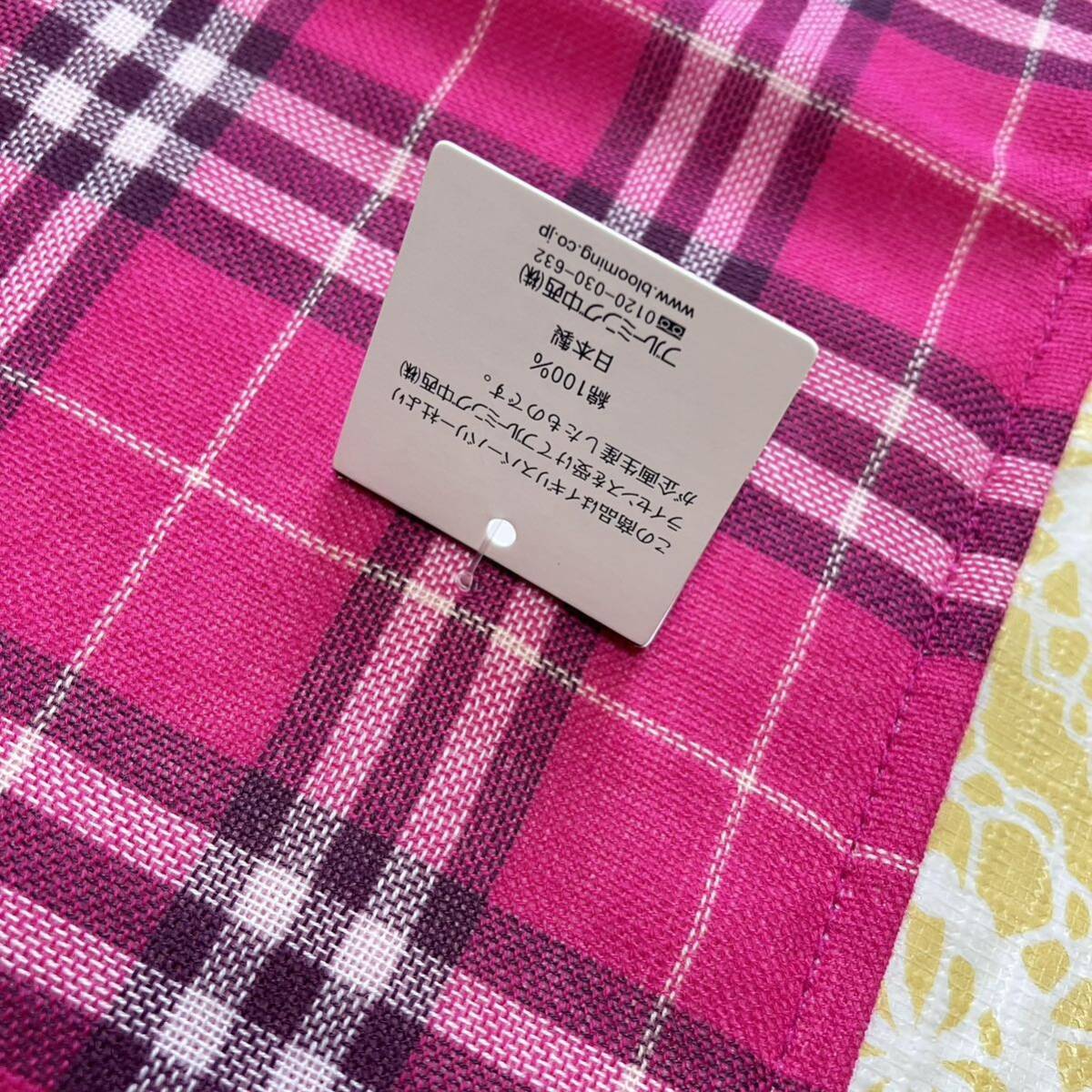 【激レア】新品/BURBERRY/タオルハンカチ/正規品/バーバリー/綿100%/未使用/即決ロゴ/ブランド/日本製/ノバチェック/ハンドタオル/ピンク_画像4