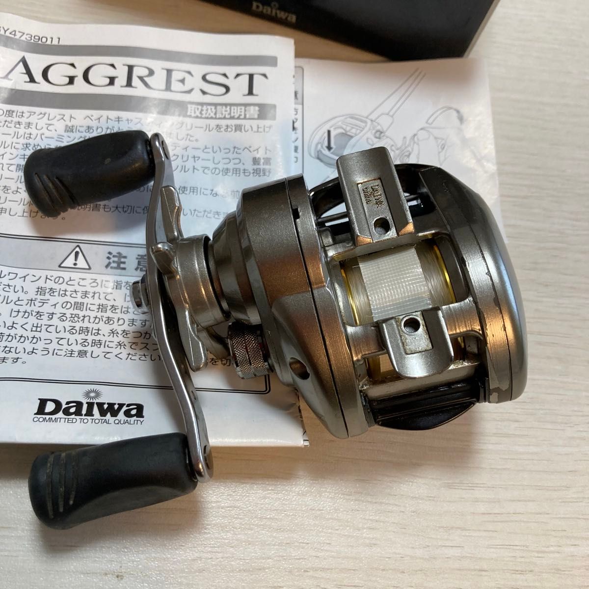 ダイワ　アグレスト　100H Daiwa aggrest　100h フロロ20ポンド巻き　OH済み 右